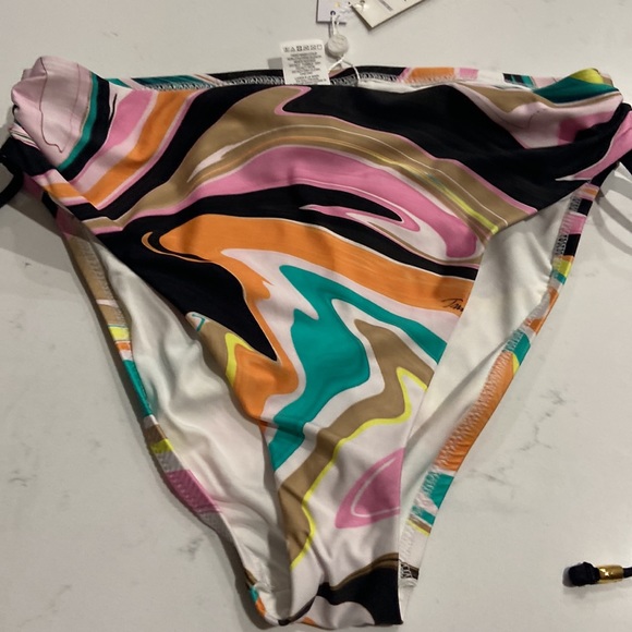 Trina Turk Nazare Bikini Bottom NWT size 8 ❤️‍🔥 - Picture 3 of 11